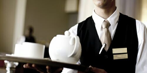 Going into the hospitality industry? 5 tips to get your foot in the door!