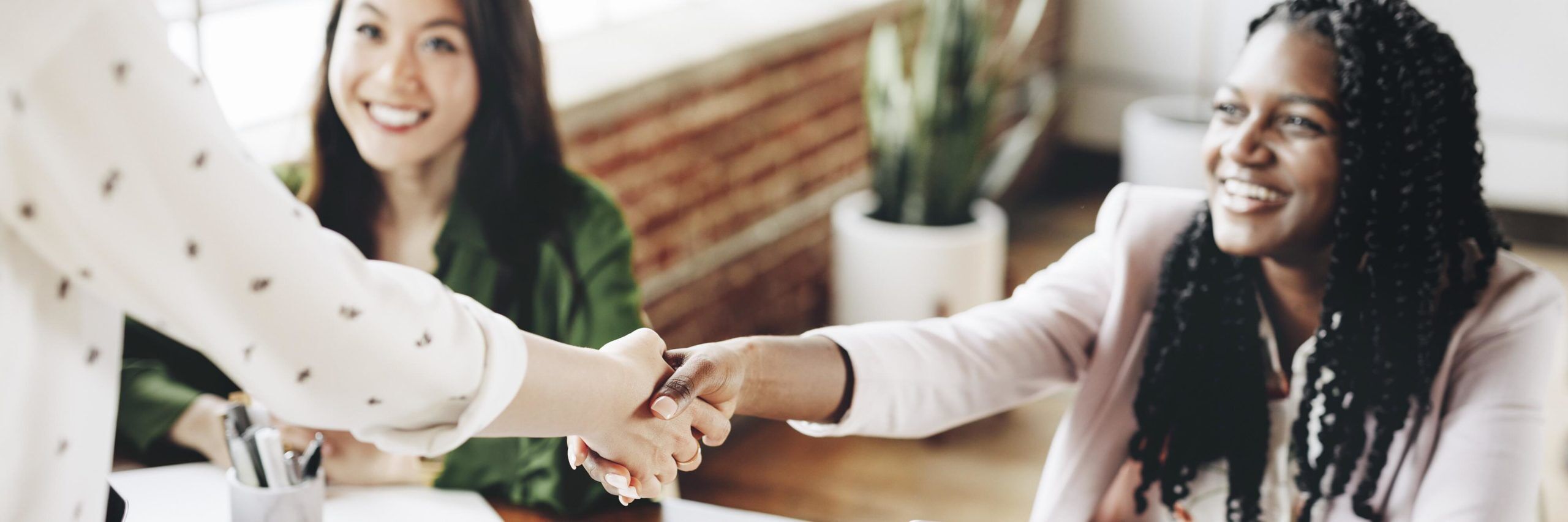 What is a Job Referral? 5 Facts About Referrals